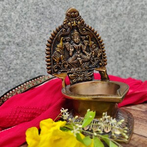 100ml Brass Antique Style Gaja lakshmi Vilakku Kamakshi Oil Lamp, Diya for Pooja, Kamatchi Vilakku, Brass lamp image 8