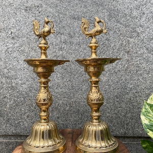 14 inch Single-faced Annapakshi Brass Kuthu Vilakku (Diya for Pooja, Oil Diya, Annapakshi Vilakku, Agamugam Deepam, Pooja Deepam)