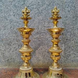 16 inch Ganesha Brass Kuthu Vilakku (Brass Diya, Brass Oil Lamp, Traditional Oil Lamp, Diya for Pooja, Set of 2 lamps)