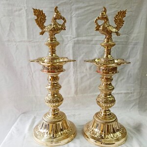 Handmade 22 Bronze Annapakshi Kuthu Vilakku Traditional Oil Lamp image 2