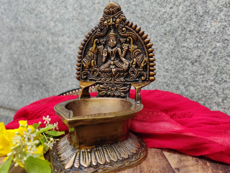 100ml Brass Antique Style Gaja lakshmi Vilakku Kamakshi Oil Lamp, Diya for Pooja, Kamatchi Vilakku, Brass lamp image 1