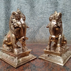 Handmade 6 inch Panchalogam Yali or Yazhi or Vidala or Vyala - Customizable copper idol