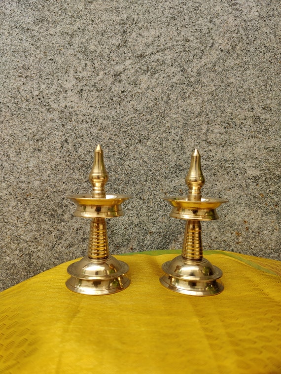 Nilavilakku online shopping deals