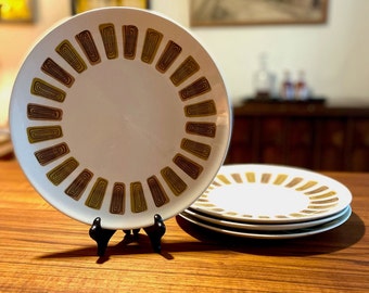 Vintage Royal Ironstone 6 saucers Santa Fe Set of 2 Vintage Royal Ironstone 6 saucers Santa Fe Set of 2