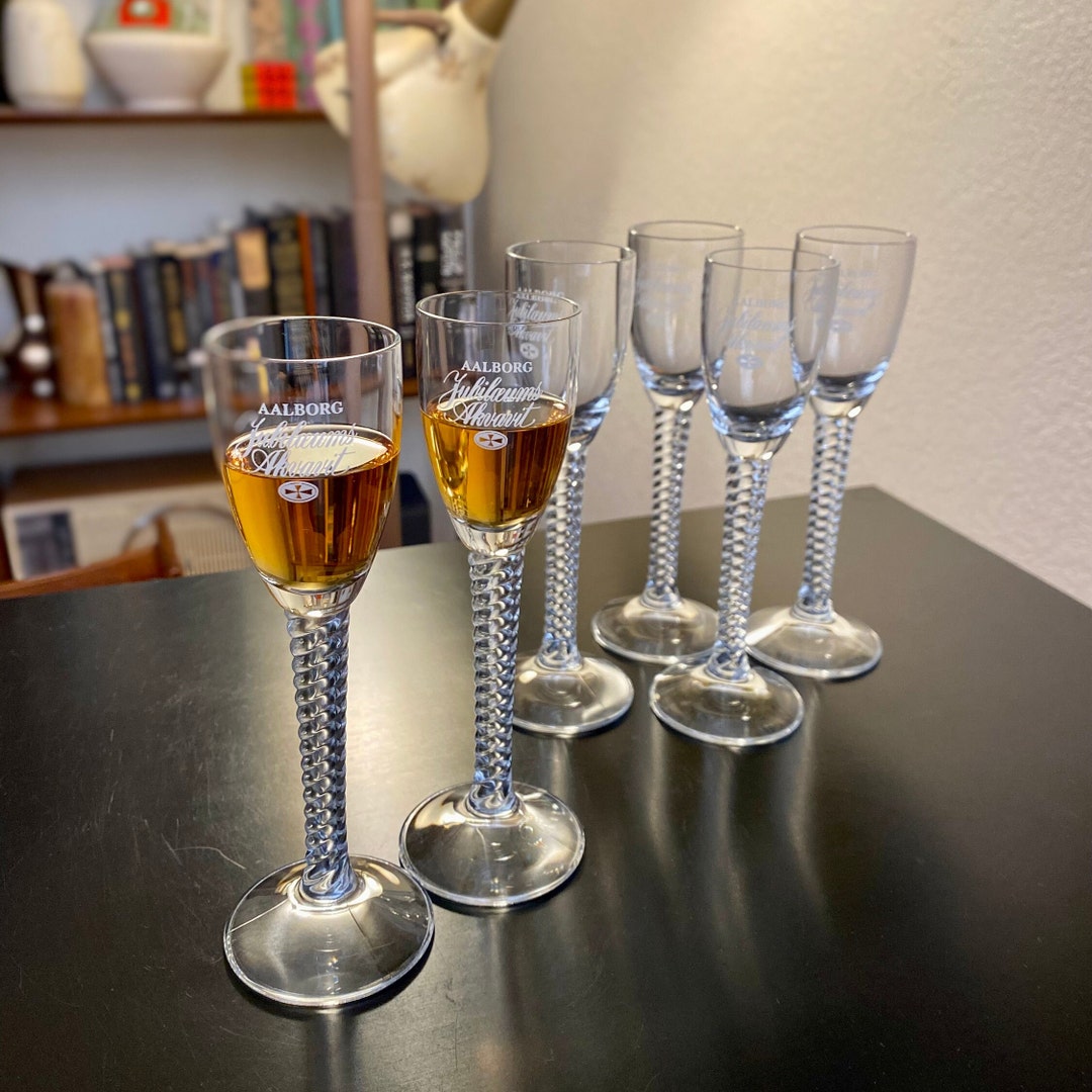 Vintage Set of 6 Original Glãser Twist Cordial Glasses for