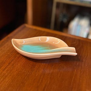 Vintage Flambé Glaze Pastel-Colored Leaf Design Pottery Dish by William Manker | Manker Leaf Dish | Collectible Pottery | Vintage CA Pottery
