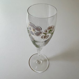 Perrier-jouët Champagne Iconic Belle Epoque Glasses 6 Pcs In Their Original Gift Box, Hand - View #6