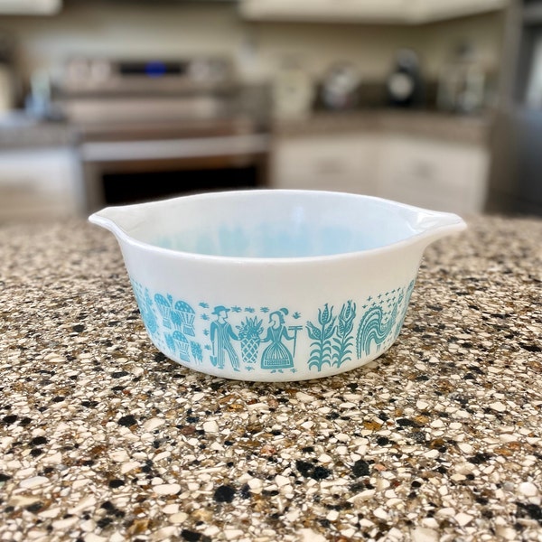 Vintage Turquoise Amish Butterprint Bake Serve and Store 1 1/2 Pint Dish by Pyrex | Pyrex 472 | Pyrex Blue | Vintage Pyrex Butterprint Dish