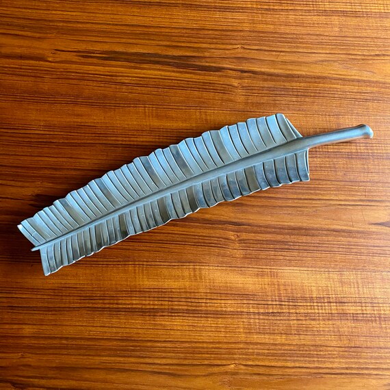 Bruce Fox Signed Banana Leaf Tray by Royal Hickman | Bruce Fox RH5