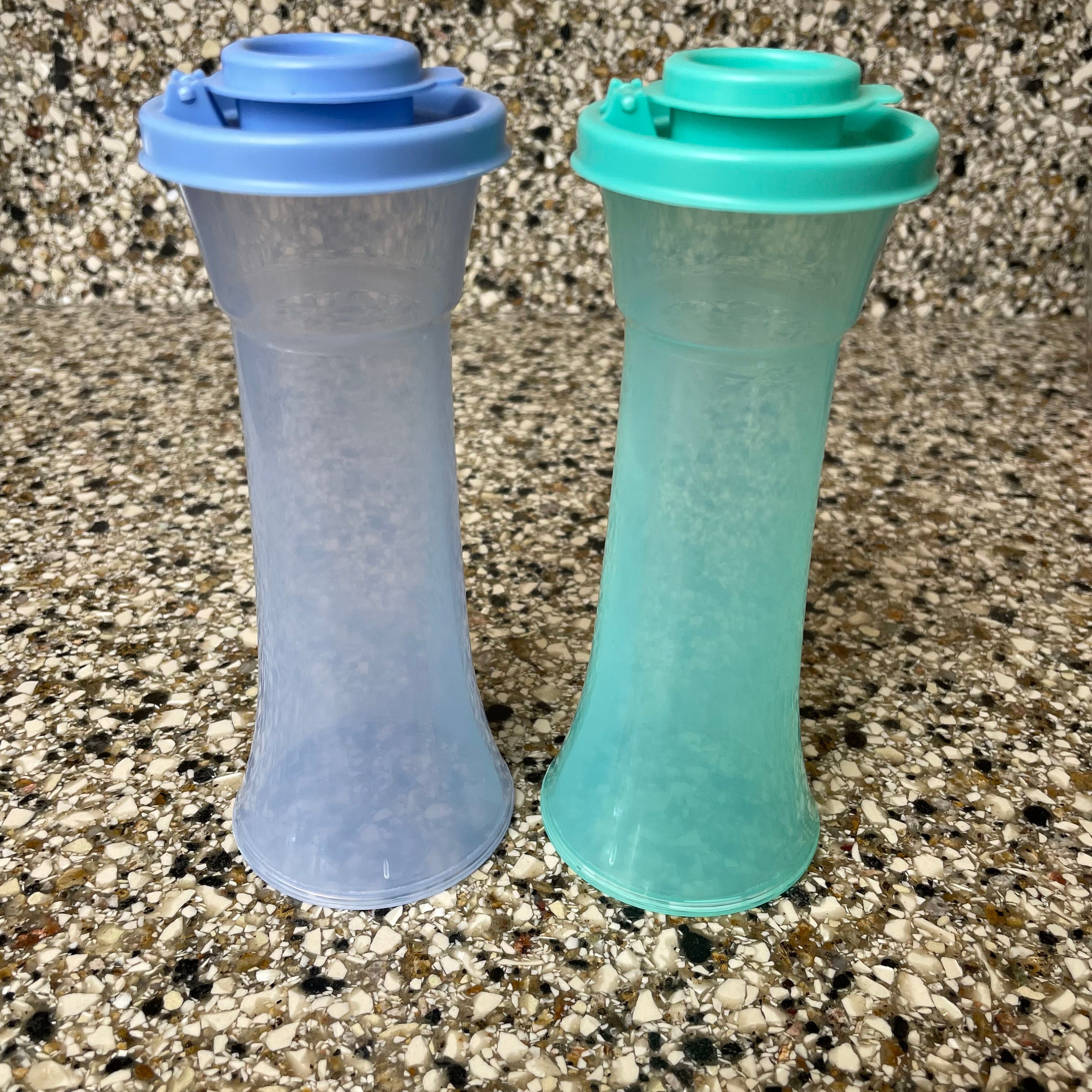  Tupperware Large Hourglass Salt and Pepper Shakers, Tokyo Blue:  Home & Kitchen