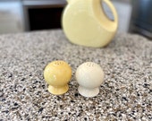 Vintage Fiesta Salt Pepper Shakers in Original Yellow and Original Old Ivory Glaze Fiestaware Salt and Pepper Vintage Fiestaware