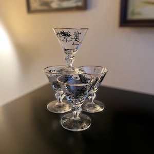 Set of 4 Mid Century Rooster Weathervane Liquor Cocktail Glasses with Gold Rims | White Rooster Liquor Glasses | Weathervane 4 oz Glasses