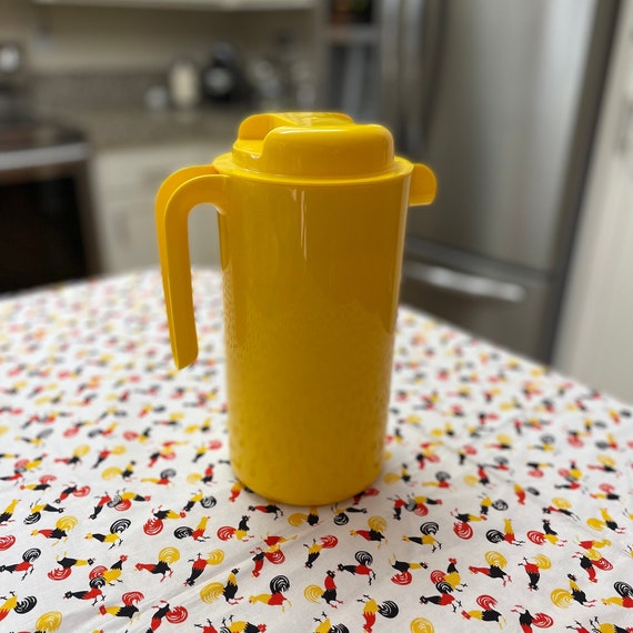 Vintage Lidded 1/2 Gallon Yellow Plastic H800 Pitcher by Design