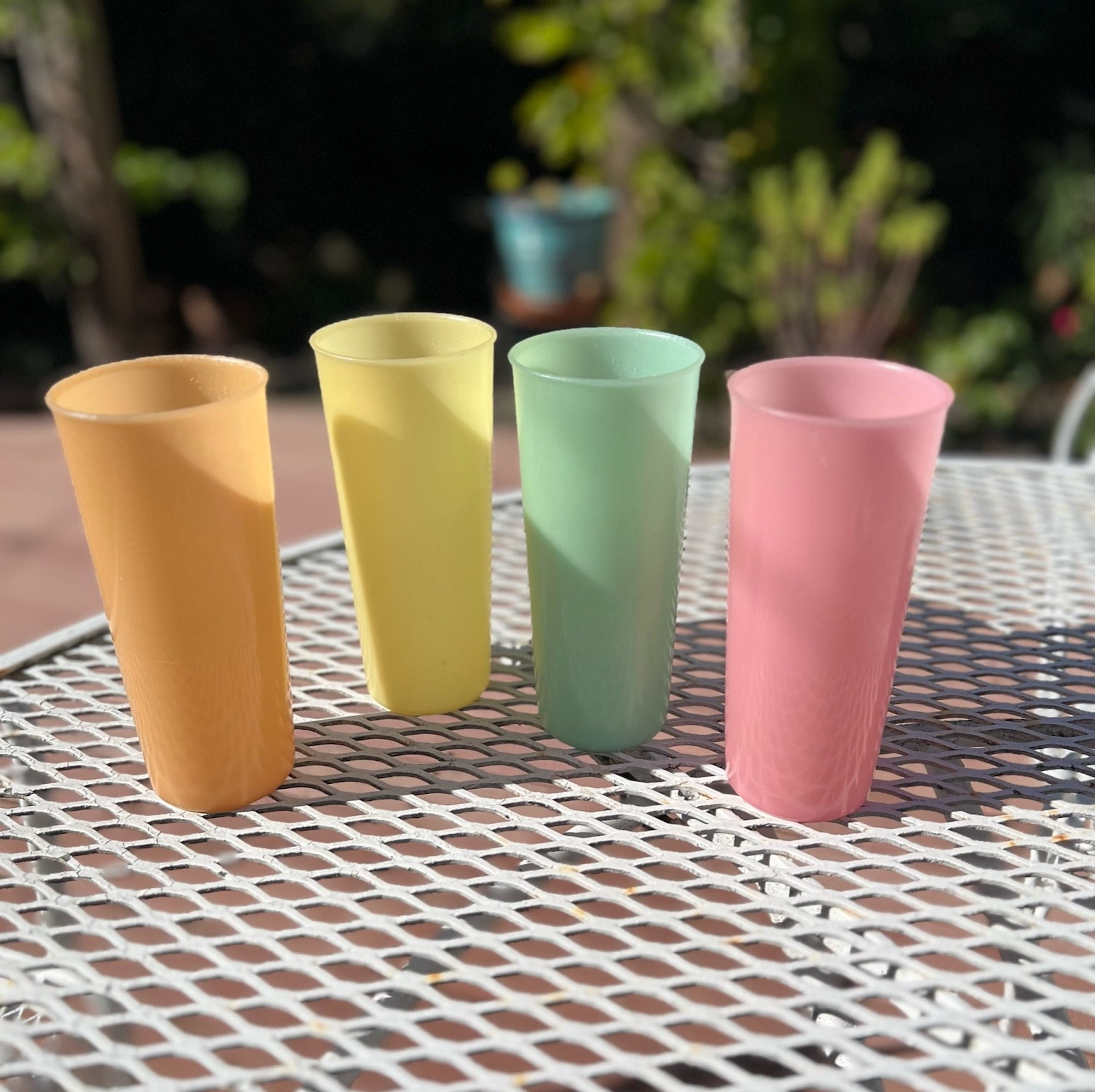 Set of 4 Mixed Pastel Color 16 Ounce Tumblers by Tupperware | Vintage  Tupperware | Yellow Pink Green Peach Tupperware Cups | Retro Kitchen - Etsy