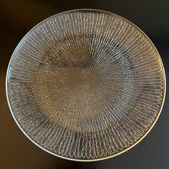 Vintage Glass Finlandia Tree Bark Dinner Plate by Jeannette Glass