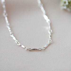 Marquise Chain Necklace • Layering Necklace • Minimalist Jewelry • Dainty Necklace • Sterling Silver Necklace • Bridesmaid Gift