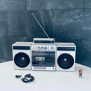 SANYO Radio Cassette Recorder-Player, model : C-1 (Excellent Conditions)