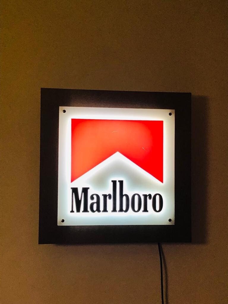 レア ヴィンテージマルボロネオンライト （Buy MARLBORO