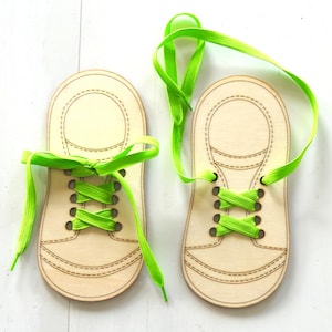Shoe Lacing Learning Kit (Set of 2 shoes), Wooden lacing shoe, learning to tie shoe, Educational Toy, Montessori teaching, gift for children