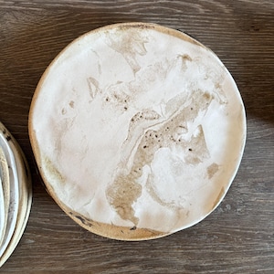 Large white plate in speckled stoneware, unique piece handmade, French artisanal ceramic