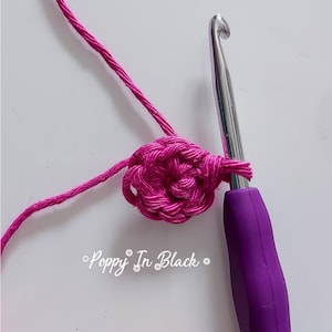 How To Make A Magic Ring / Magic Circle - Crochet Basics - A Step By Step Visual Guide (Printable PDF File)