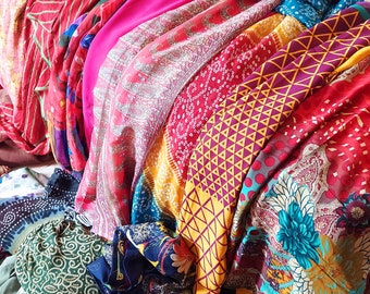 Wholesale Lot Sari Silk Fabric, Art Silk Sari Fabric for Silk Saree or  Upcycling Sari Making Dresses Events , Weddings , Parties Dress -   Finland
