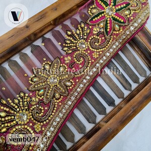 12 Cm Vintage hand Embroidery up-cycled Indian sari trim, antique ethnic galon, jewelry making, jacket embellishment, wall decor ribbon