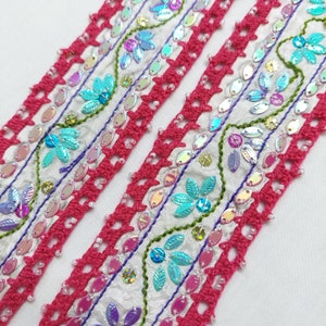 1.75" white pink Floral Vintage Embroidery sari trim by the yard Indian antique galon Decorative Sewing trims, Junk Journal, Renda,crafting