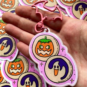 Halloween Pillsbury ghost and pumpkin cookies glitter keychain