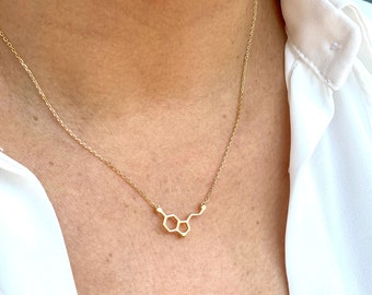 Honeycomb Necklace / Honeycomb Charm / Dainty Necklace / Layering Necklace / Valentines gift for her, beautiful golden necklace