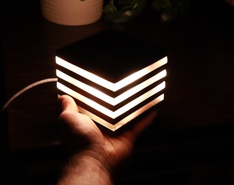 Hyperion - Square LED Lamp