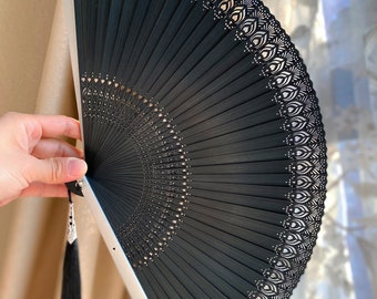 Beautiful Antique  Hand Fan, Exquisite Folding Fan, Baby Shower Gifts,birthday,Peacock patterns Folding fan,Wedding Favors