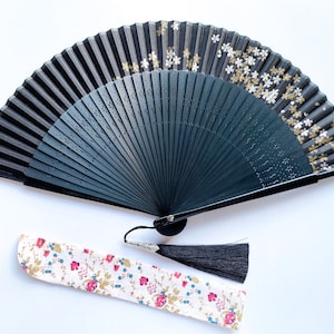 Beautiful Petal pattern hand fan, Japanese Classic Folding fan, wedding gift