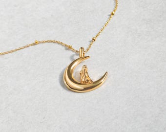 SELENE Woman on Moon Necklace, 18k PVD Gold jewelry, Waterproof, Non Tarnish, Surgical Stainless Steel, Silver, charm, women gift, pendant.