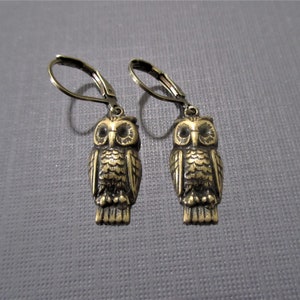 Little Wise Owl Earrings Golden Antique Brass