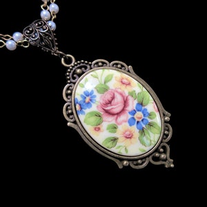 Large Flower Cameo Necklace English Garden Vintage Style Roses Wildflowers