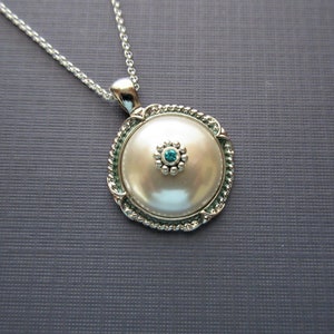 Art Deco Pearl Pendant Necklace