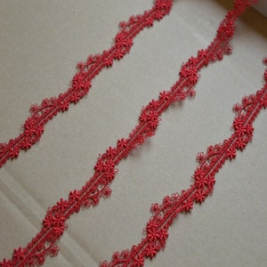 3/4 inch wide red trim lace ribbon price per yard