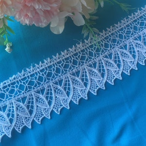 Venise Lace, 2+3/4 inch white color price per yard