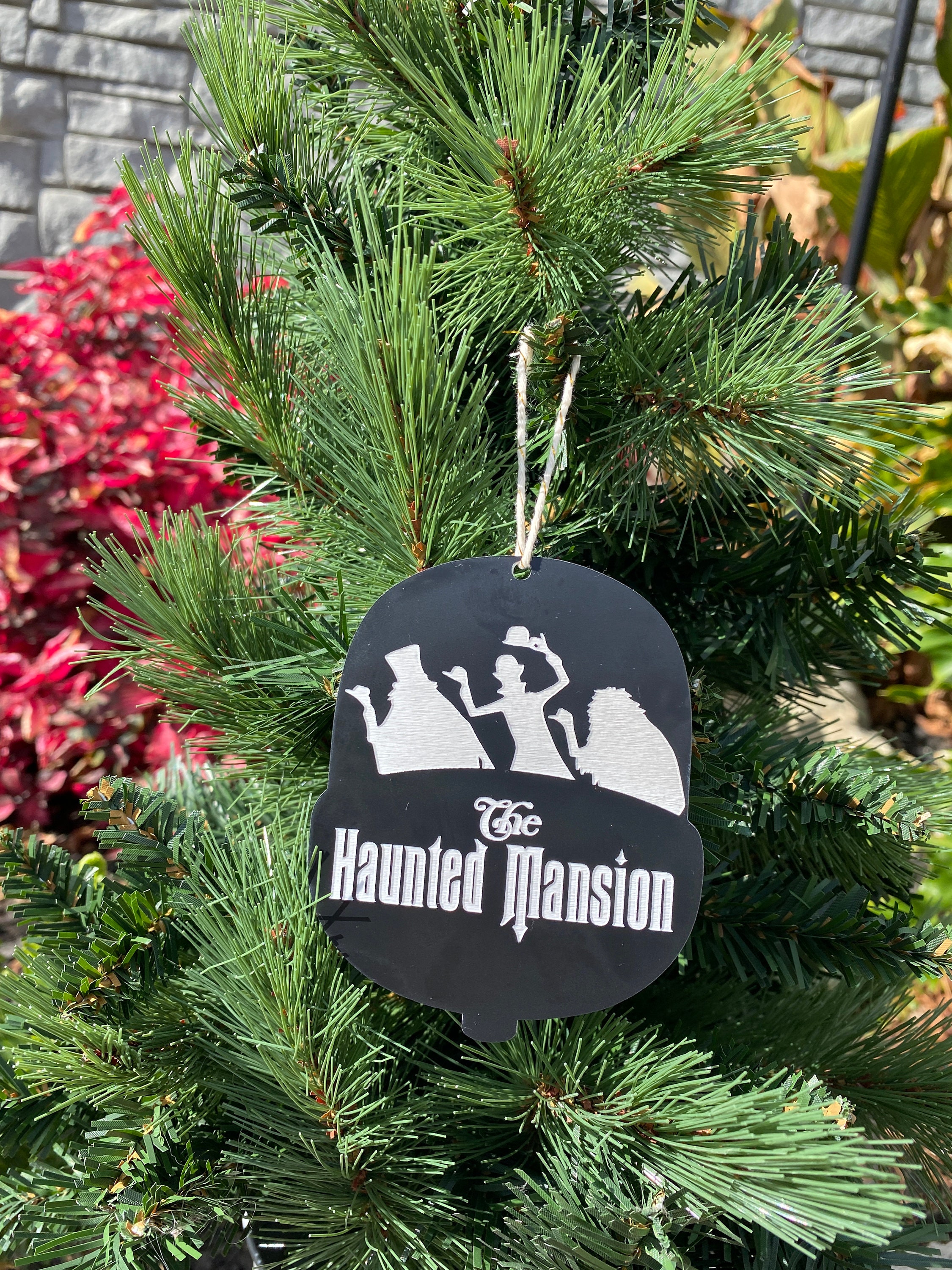 ホーンテッドマンション　オーナメント ホーンテッドマンションのオーナメント - ヒッチハイクする幽霊 - Etsy
