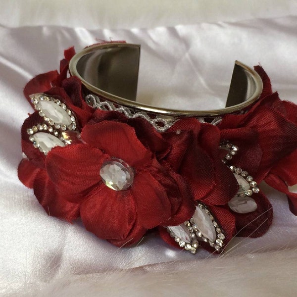 Silk Bridal Wedding Wrist Cuff Corsage