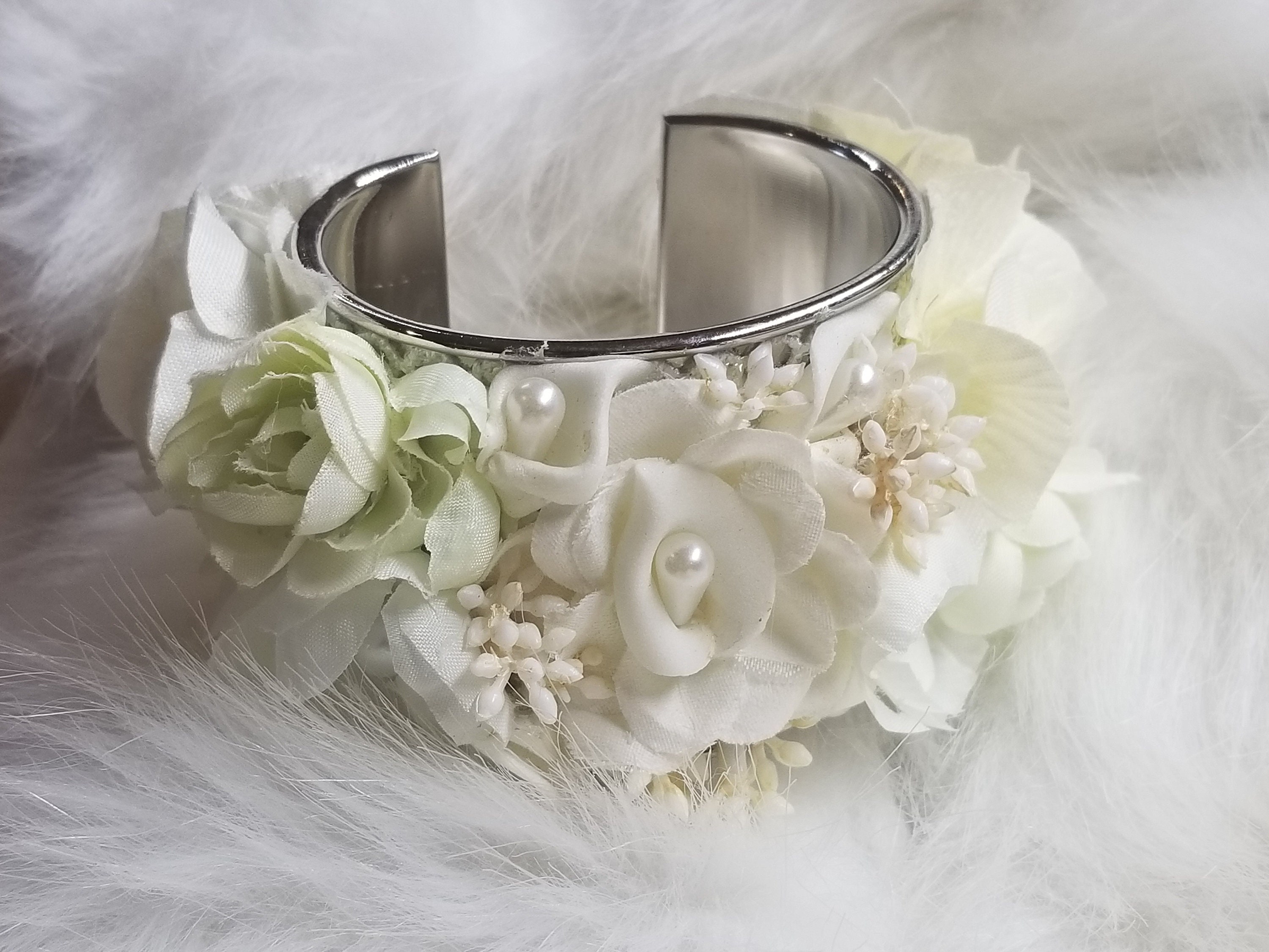 Silk Bridal Wedding Wrist Cuff Corsage 