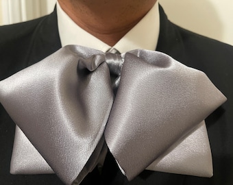 Mariachi Bows