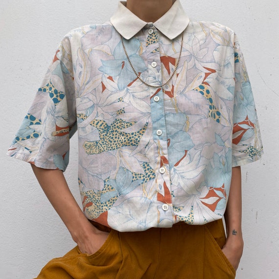 vintage shirt tshirt pastel color floral flower /