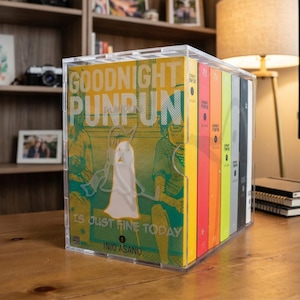 Goodnight PunPun Acrylic Boxset Case (Compatible with English Volumes 1-7)