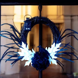 Gothic Raven Halloween Wreath: Spooky Black Crow with Hydrangea, 25&quot; Door Decor.