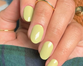 Avocado Green Deluxe Nail Wraps |  Light Green Nail Wraps |  Green Nail Designs | Spring Nail Wraps | St. Patrick's Day Nail Wraps