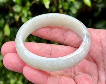 Certified Grade A Burmese Jadeite Bangle – Icy Apple Green with Imperial Line 58.7mm