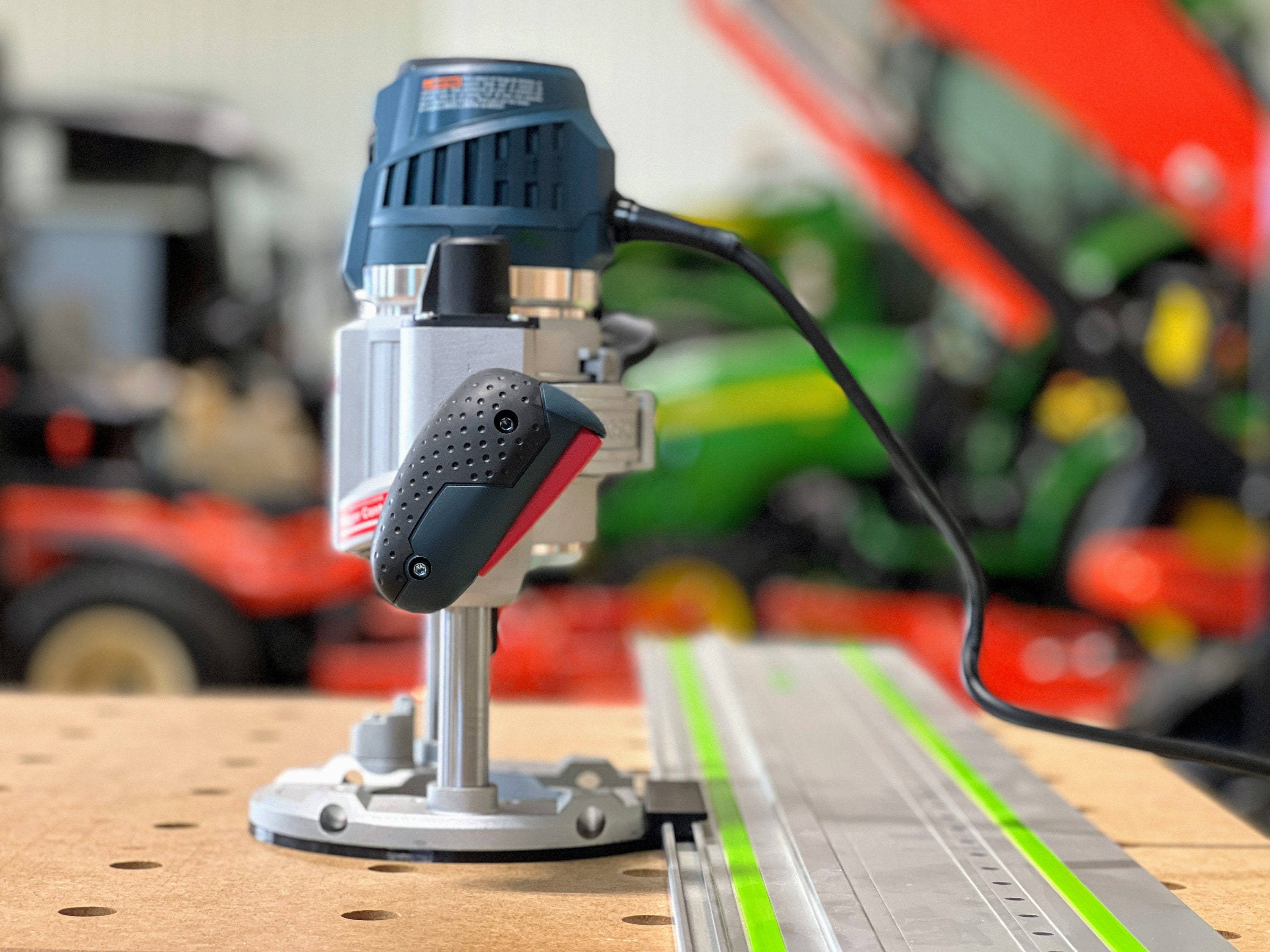 Bosch MR23EVS Plunge Base Router Adapter for Festool & Makita