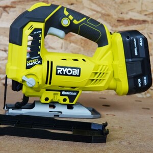 Dewalt Jigsaw Adapter For Makita Track Saw Guide Rails – 18V XR Compatible